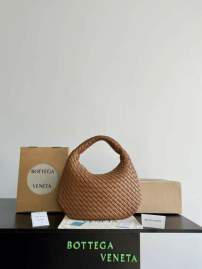 Picture of Bottega Veneta Handbags _SKUfw223687429fw